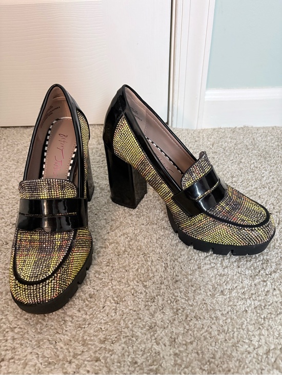 Betsey Johnson Shoes - Betsey Johnson loafers size 7